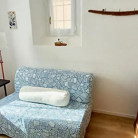Deep Blue Apartment