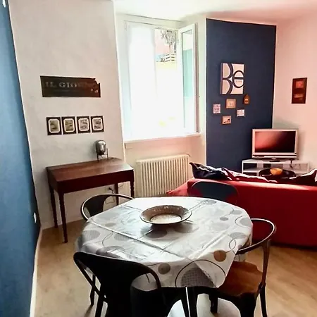 Deep Blue Apartment